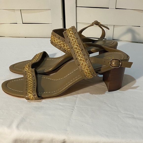 Eric Javits New York Maribel Tan Braided Studded Cuban Sandals. Size 12 - Picture 3 of 6